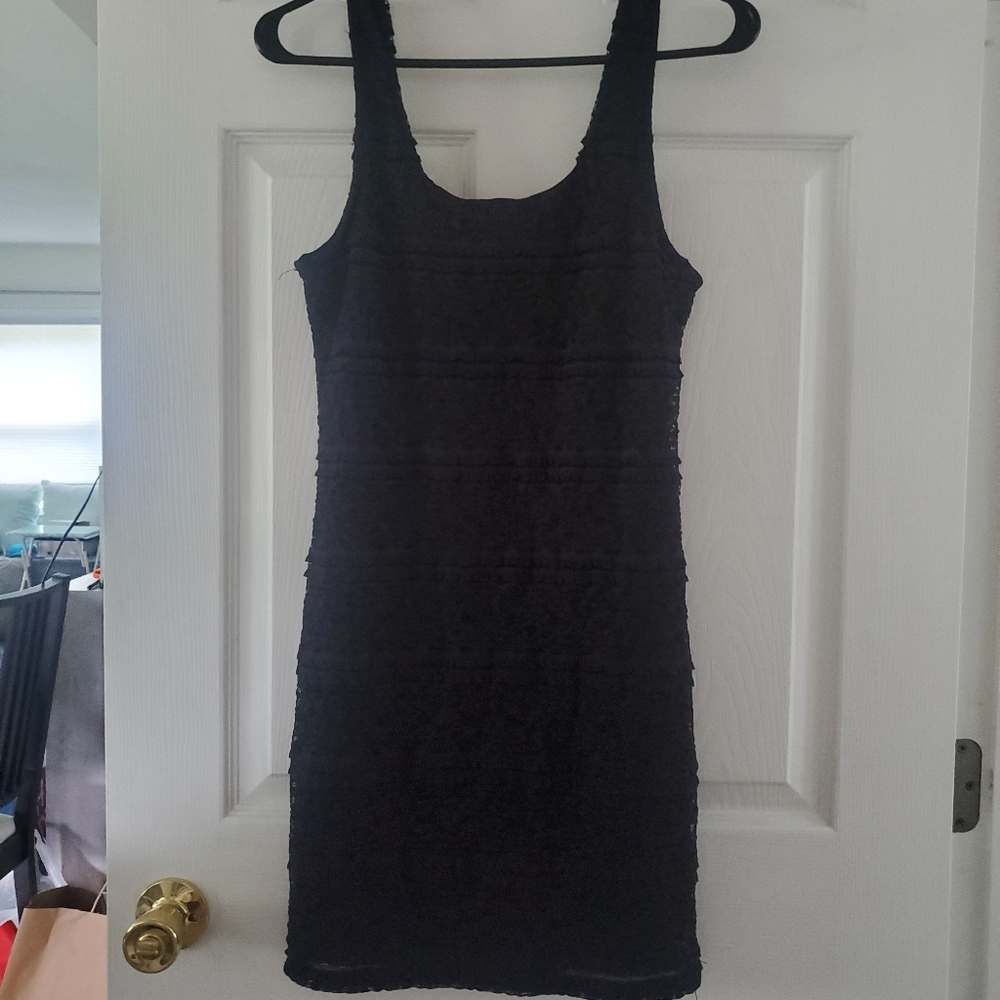 Lace bodycon LBD